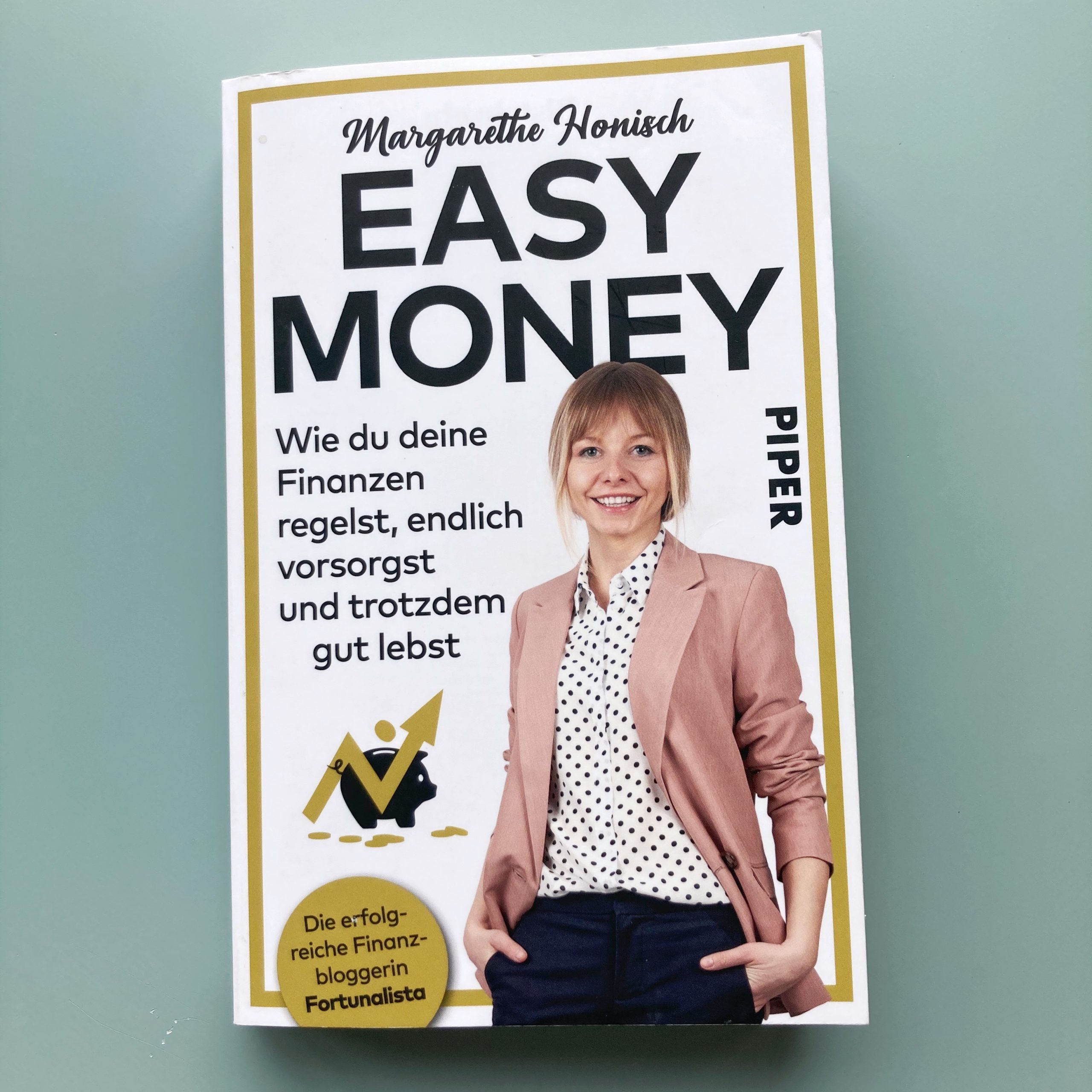 book cover of 'easy money' by margarethe honisch